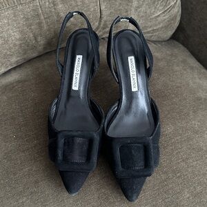 Manolo Blahnik Black Pumps Suede Heels